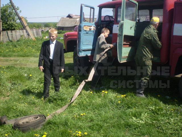 Я б в пожарные пошёл, пусть меня научат!